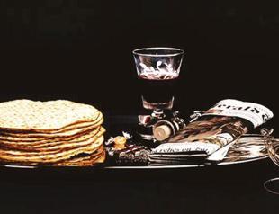 Elgiz Museum reveals book for 10th year