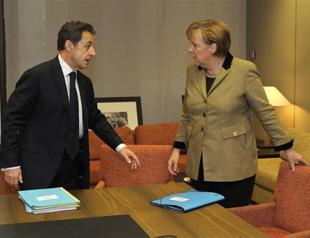 Merkel election support for Sarkozy shows worries of both