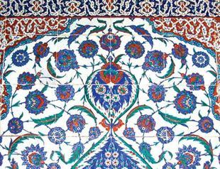 Authenticity of Ottoman tiles raises questions