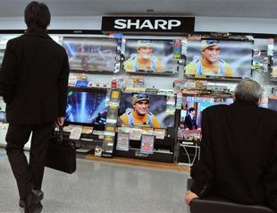 Japans Sharp forecasts $3.8 billion loss