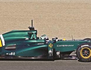 Caterham F1 drops Trulli, signs Petrov