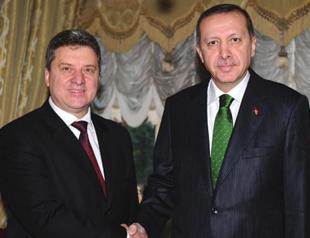 Turkeys Erdoğan meets Macedonian president