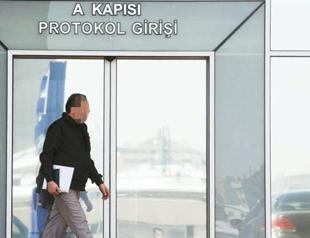 Police reveal details on procurement gang