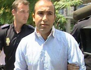 Man who threw shoe at Turkeys Erdoğan willing to return to Syria