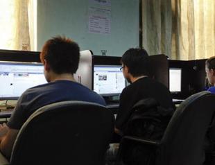 Turks spent 10 hours on social networking in October: report