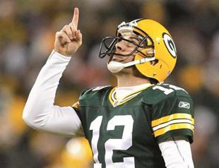 Packers get one over fierce rivals to clinch top seed in NFL
