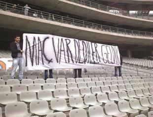 Alarm bells ringing as football stadia attendance hit new low