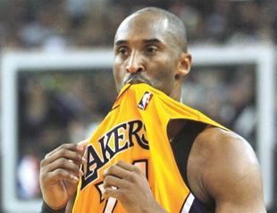 Lakers match worst start in a decade