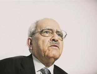 Reclusive poet fails to collect award