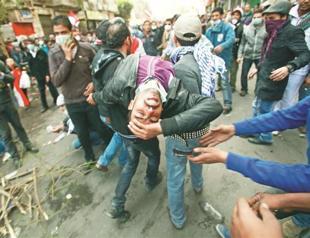 Deadly Egypt rallies follow violence on football pitch