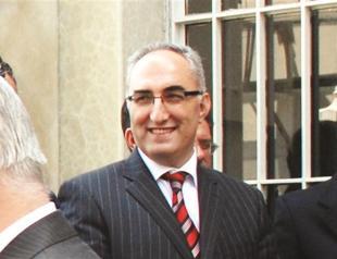 Prosecutor disputes Dink ruling, insists on terror tie