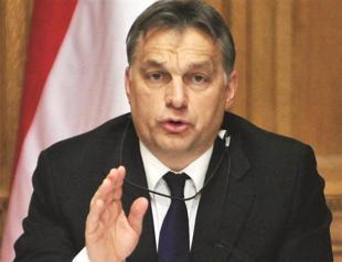 Hungary abandons plan to merge central bank