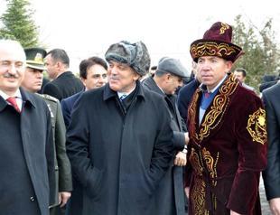 CHP urges Gül to veto bill on presidential vote