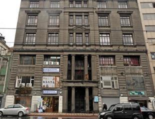 Greek community to regain historical school