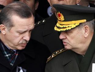 Turkish former army chief appeals against detention