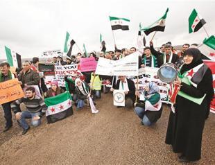 Al-Assad does not let activists into Syria