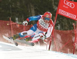 Wooden barriers cause death of skier