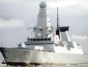 Falklands row heats up over UK warship