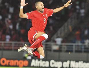 Cup hero Alvarez dreams of signing professional contract