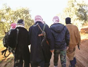 Chemical weapons used against Syrians, says defected soldier