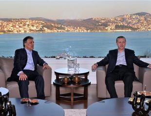 Recovering Turkish prime minister meets President Gül