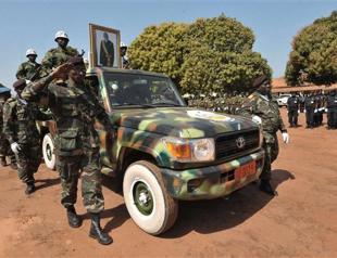 Police mistakenly tear gas army in Guinea-Bissau