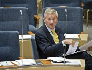 WikiLeaks eyes leak showing Swedens Bildt is US spy: report