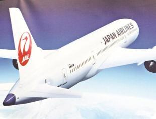 Japan Airlines orders 10 Boeing Dreamliners