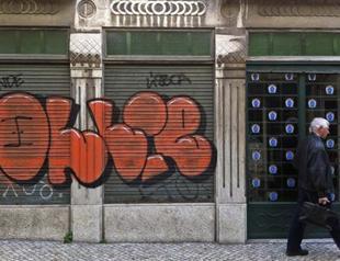 Bailed-out Portugals jobless rate hits new record