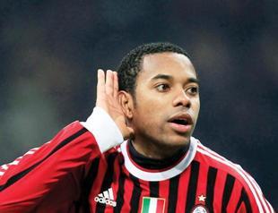 Robinho settles into supporting forward role at AC Milan