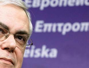 After president, Greek PM also gives up salary