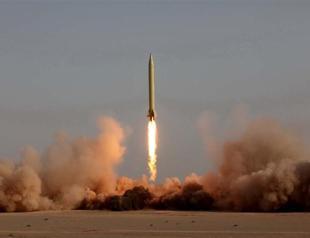 Wary of jitters, Israel announces missile test