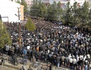 14,000 apply for job opening of 960 in southeast Turkey