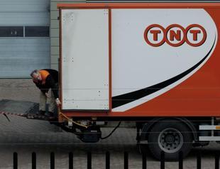 UPS agrees to buy TNT Express for $6.7 billion