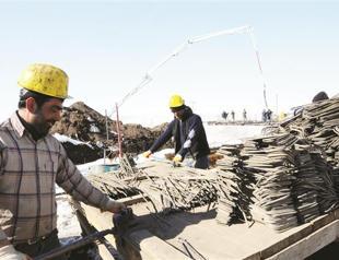 Turks optimistic about finding work