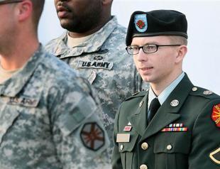 Nobel prize panel under pressure to choose peacemaker