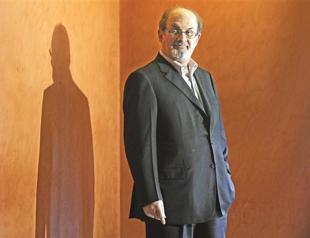 Rushdie to return to India against threats