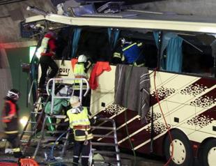 28 people, including 22 children, die in Swiss bus accident