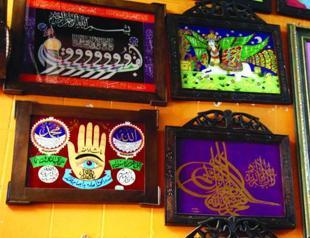 Queen of Snakes given due by master