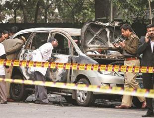 Azerbaijan arrests 22 in alleged Iran spy plot