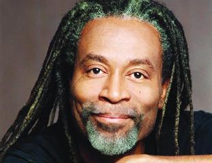 Bobby McFerrin sings Turkish songs on