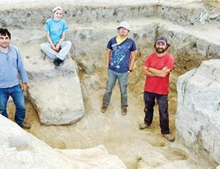 Rare ancient temple found in Turkeys Çatalhöyük