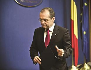 Romania awaits technocrat premier as Emil Boc quits