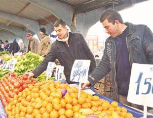Few stall holders pay taxes, new laws coming