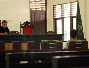 Worlds worst legal systems for business