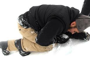 Freezing snowboarder rescued on Uludağ after tweeting