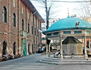 Frescoes at the Arap Mosque reveal Renaissance secrets