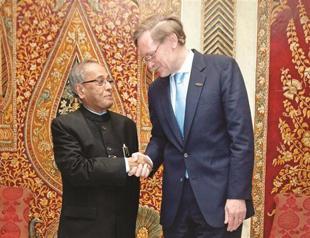 World Bank head deflects criticism