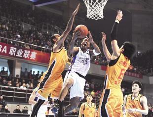 Marbury shines as Beijing wins title