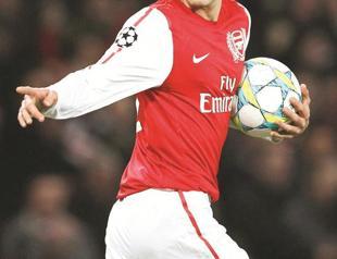 Wenger keen to avoid repeat of Fabregas saga